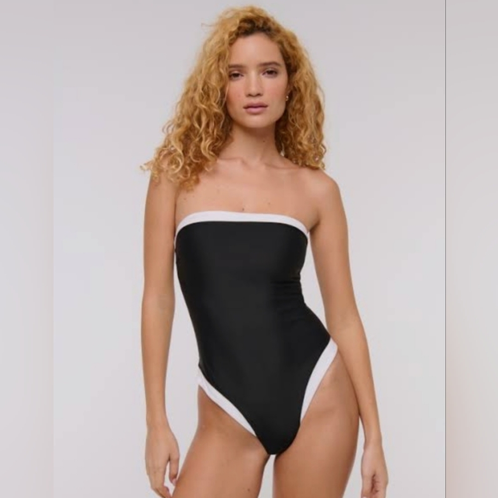 Abercrombie & Fitch Curve Love A&F Marina Strapless One-Piece Swimsuit A&F